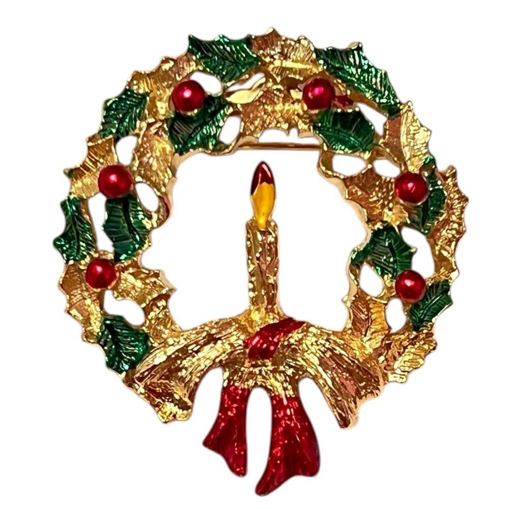 Vintage Festive Wreath With Candle Christmas Brooch